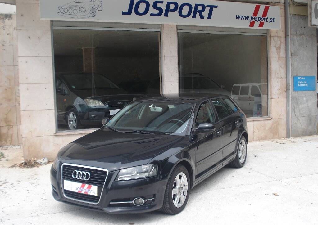 AUDI A3 SPORTBACK 1.6 TDi Attraction